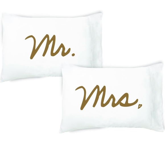 Faceplant Mr. And Mrs. pillow cases, Queen sized - Picture 1 of 4